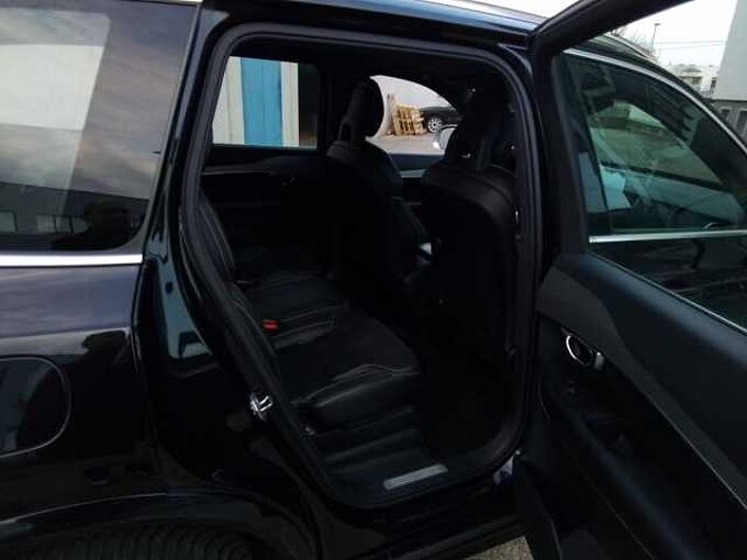 Volvo XC90 D5 AWD R-D G