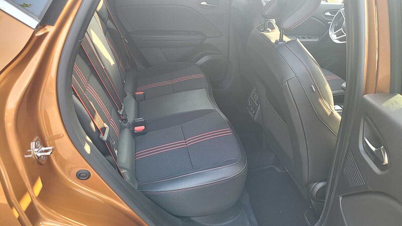 Renault Captur 2ª serie Full Hybrid E-Tech 145 CV RS Line