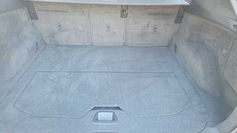 Volvo XC60 D4 AWD MOM GEAR