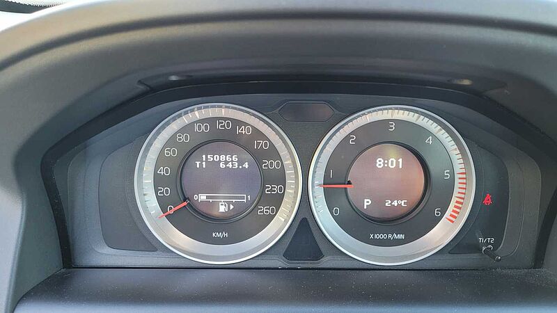 Volvo XC60 D4 AWD MOM GEAR