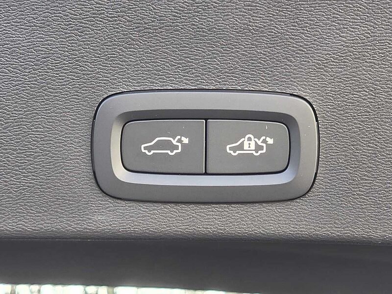 Volvo XC40 Core, B3 PRIVATO VENDE