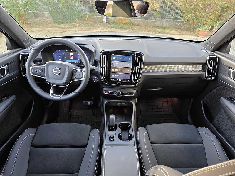 Volvo XC40 Core, B3 PRIVATO VENDE