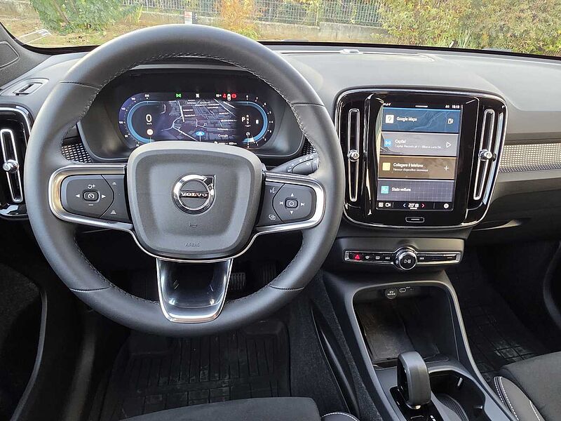 Volvo XC40 Core, B3 PRIVATO VENDE