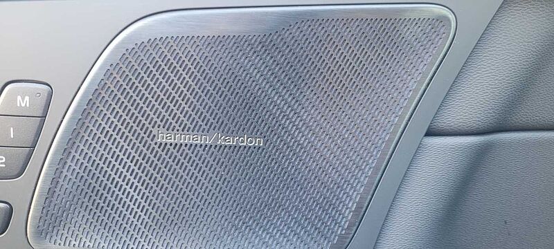 Volvo XC60 Plus, B5 AWD Mild hybrid, Benzina, Dark