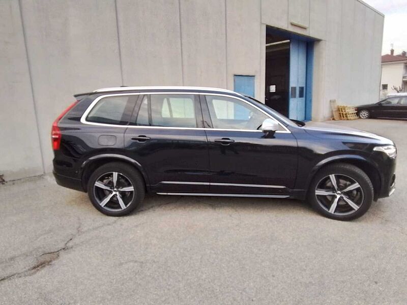 Volvo XC90 D5 AWD R-D G