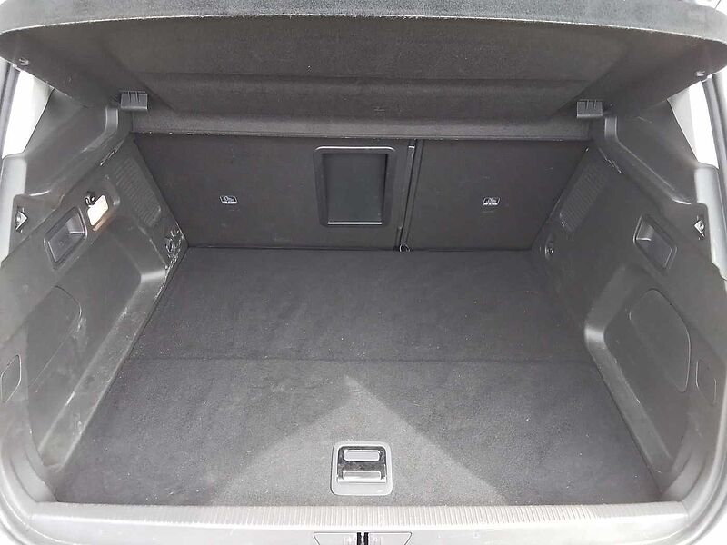 Opel Grandland X 1.6 Hybrid Plug-in aut. AWD Design Line